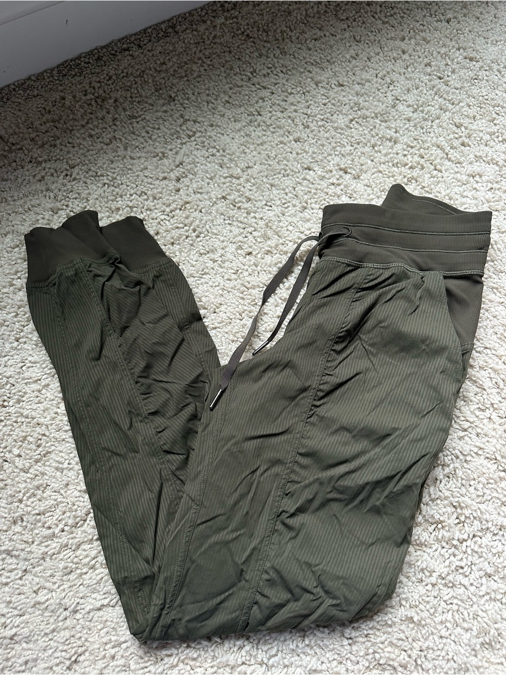 Lululemon dance studio joggers